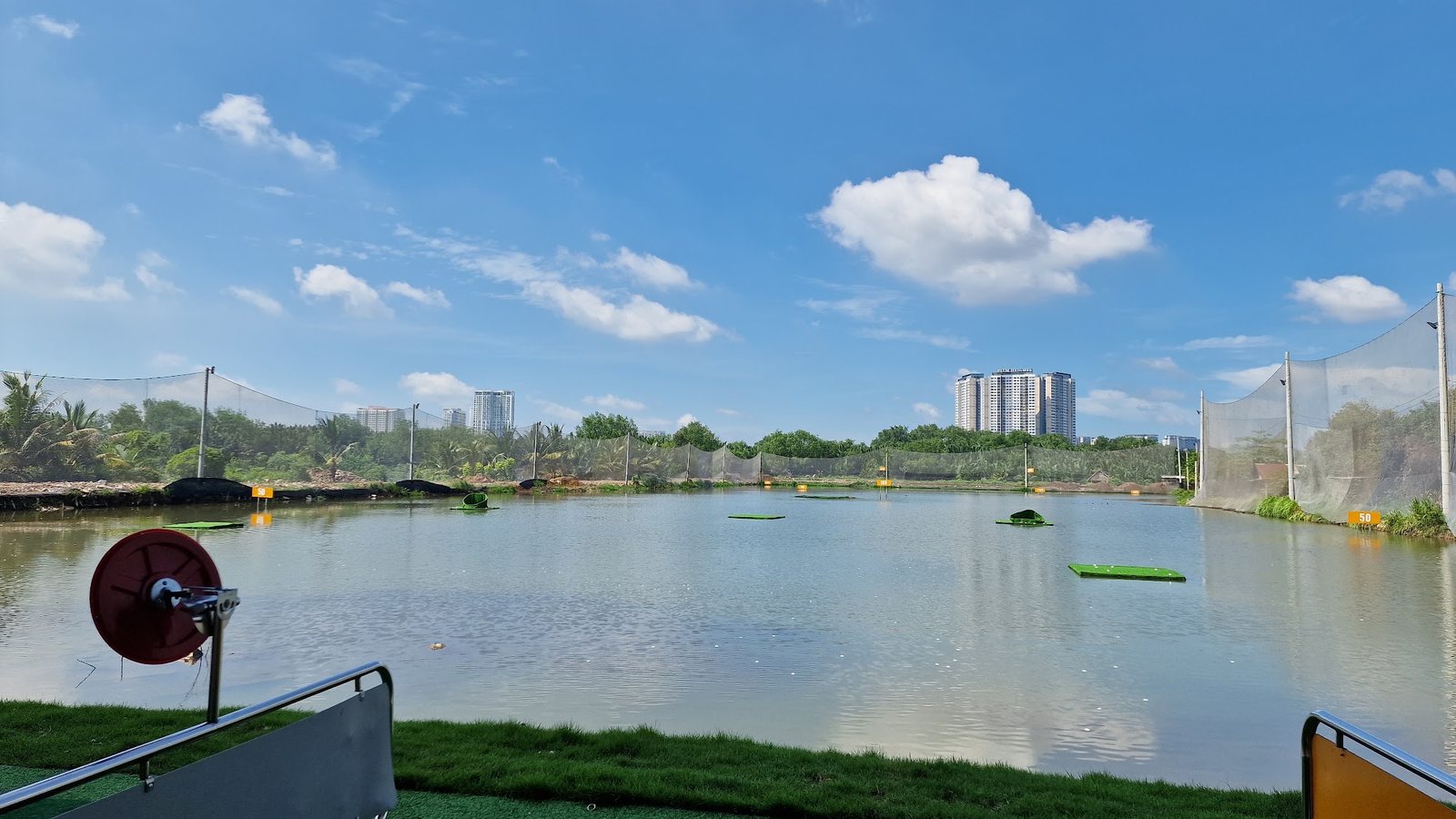 Sân Golf An Phú Lotus